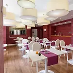 מלון Palazzo Ferraioli - & Wellness