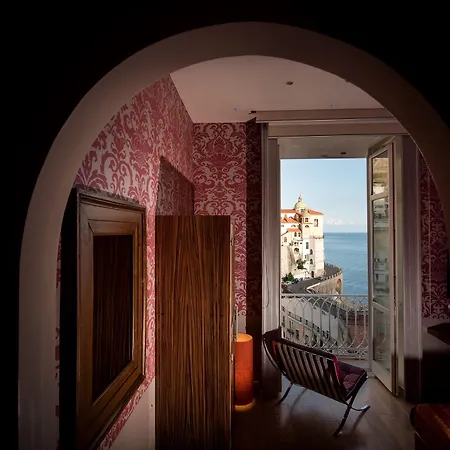 Palazzo Ferraioli - & Wellness Atrani