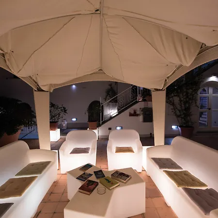 Hotel Palazzo Ferraioli - & Wellness