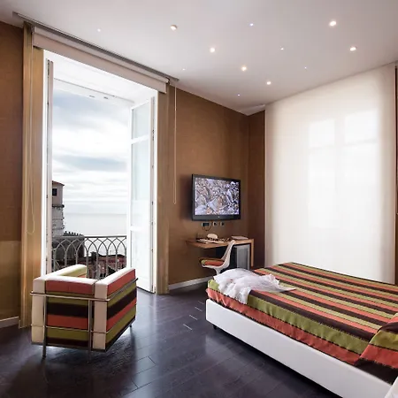 Palazzo Ferraioli - & Wellness Hotel