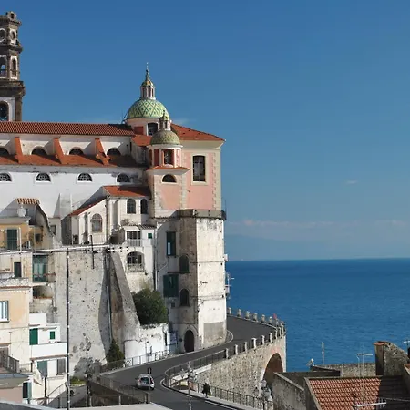 Palazzo Ferraioli - & Wellness